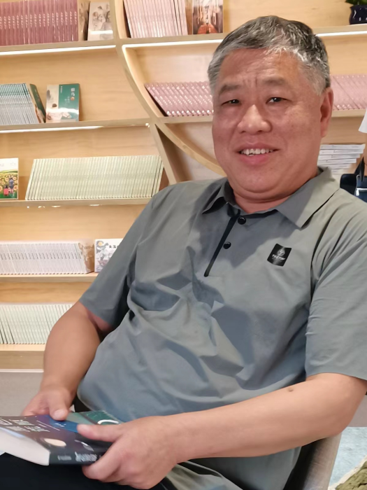 何田昌 何田昌