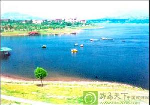 塞外蟠龍湖旅遊風景區