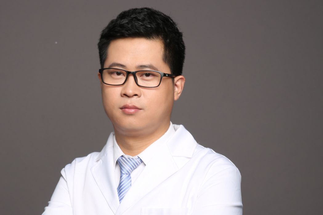 王振國(美詩沁醫療美容門診部醫師) 王振國(美詩沁醫療美容門診部醫師)