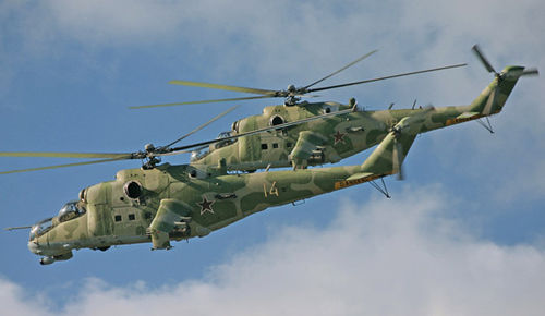 米-24武裝直升機雙機編隊