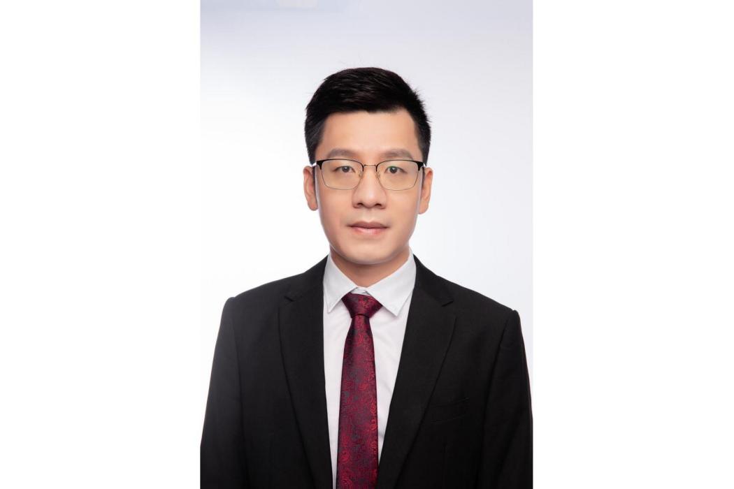 夏陽(江蘇省人民醫院胸外科副主任醫師) 夏陽(江蘇省人民醫院胸外科副主任醫師)