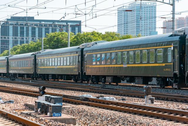 6081/6084次列車(6081次) 6081/6084次列車(6081次)