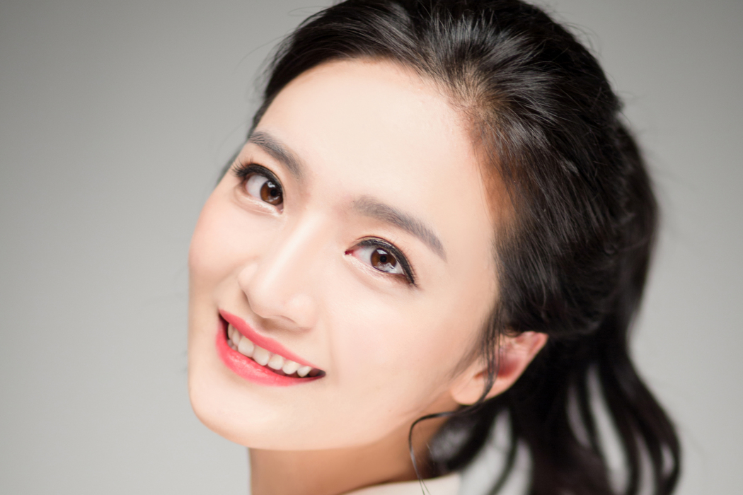胡馨尹(江蘇衛視主持人) 胡馨尹(江蘇衛視主持人)