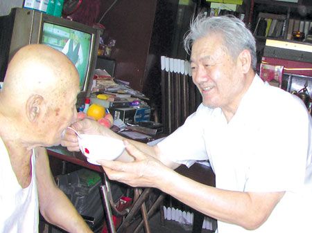 尹升(書畫家) 尹升(書畫家)