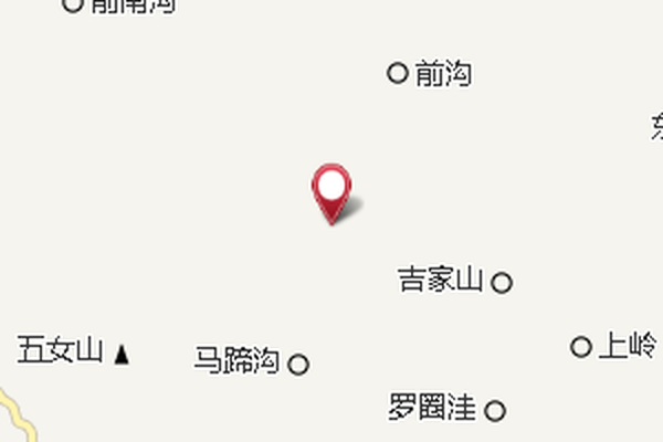 毛耳凹