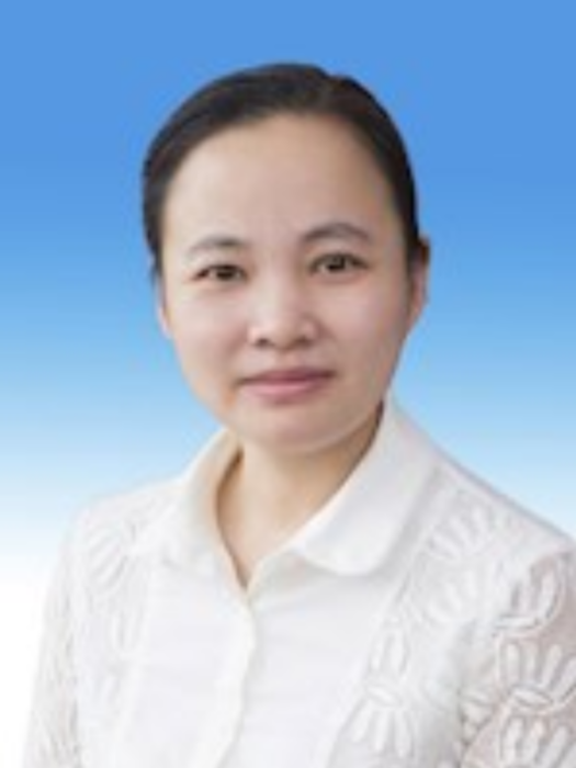 曾海英(常德市委辦專職副主任) 曾海英(常德市委辦專職副主任)