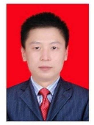 彭峰(湖北省巴東縣綠蔥坡鎮黨委書記) 彭峰(湖北省巴東縣綠蔥坡鎮黨委書記)