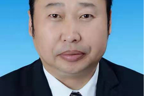 高志勇(中國城鎮報報業集團執行主席兼執行長) 高志勇(中國城鎮報報業集團執行主席兼執行長)