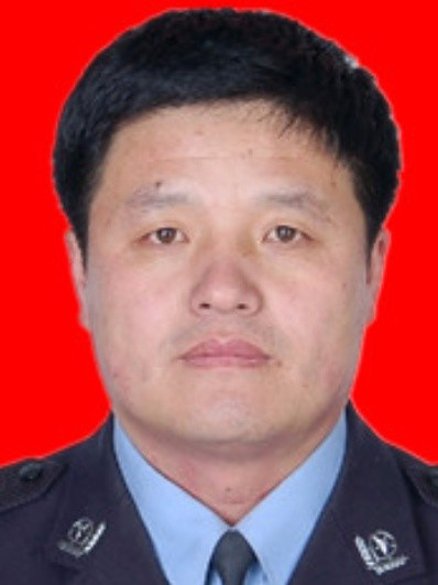 張亞東(榆樹市公安局副局長) 張亞東(榆樹市公安局副局長)