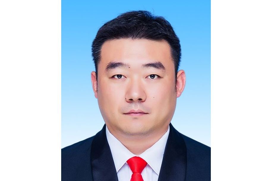 任明(北京市大興區黃村鎮黨委委員、組織部長、統戰部長、工會主席,黃村地區黨工委委員、組織部長) 任明(北京市大興區黃村鎮黨委委員、組織部長、統戰部長、工會主席,黃村地區黨工委委員、組織部長)