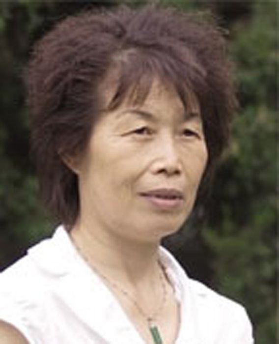 王樂華(江西省高級工藝美術師、陶瓷名家)