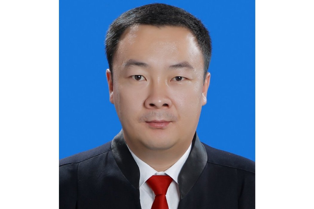 張海東(內蒙古策度律師事務所律師) 張海東(內蒙古策度律師事務所律師)