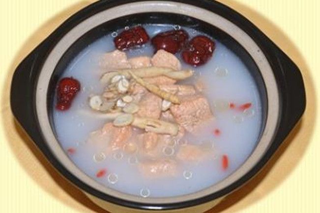 鹿肉芪棗湯