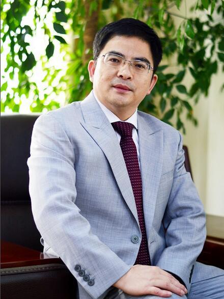 舒斌(《中華德孝文化工作部》文教部主任) 舒斌(《中華德孝文化工作部》文教部主任)