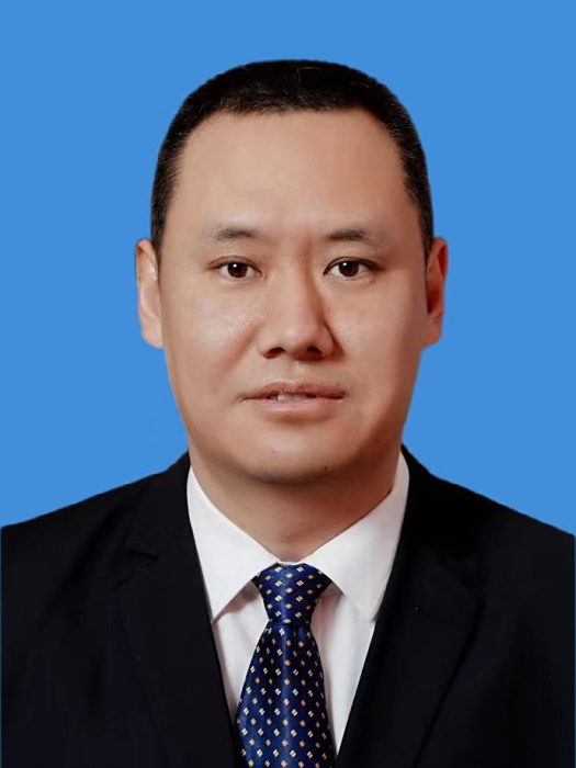 王宇峰(山西省呂梁市石樓縣委常委、組織部部長,縣委黨校校長) 王宇峰(山西省呂梁市石樓縣委常委、組織部部長,縣委黨校校長)
