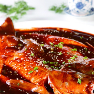 姜蔥焗鯉魚 姜蔥焗鯉魚