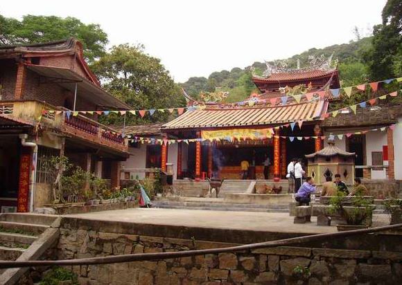 林前岩寺 林前岩寺
