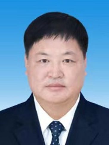劉玉成(鄂爾多斯市準格爾旗人民政府副旗長) 劉玉成(鄂爾多斯市準格爾旗人民政府副旗長)