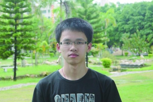 張才榮(2013年廣東茂名市高考狀元) 張才榮(2013年廣東茂名市高考狀元)