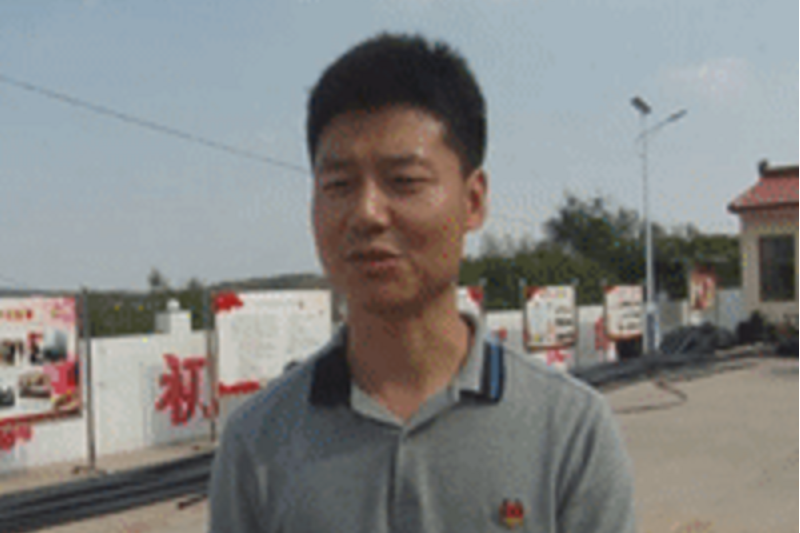 王垚(稷山縣政務服務中心科員) 王垚(稷山縣政務服務中心科員)
