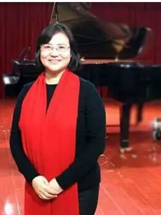 李桂梅(湖南師範大學教授、博士生導師) 李桂梅(湖南師範大學教授、博士生導師)