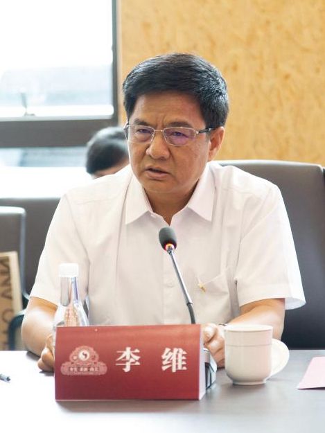 李維(雲南出版集團有限責任公司原黨委書記、董事長) 李維(雲南出版集團有限責任公司原黨委書記、董事長)
