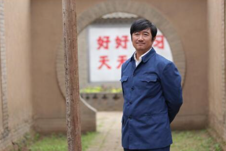 王長安(電視劇《歲歲年年柿柿紅》中的角色) 王長安(電視劇《歲歲年年柿柿紅》中的角色)