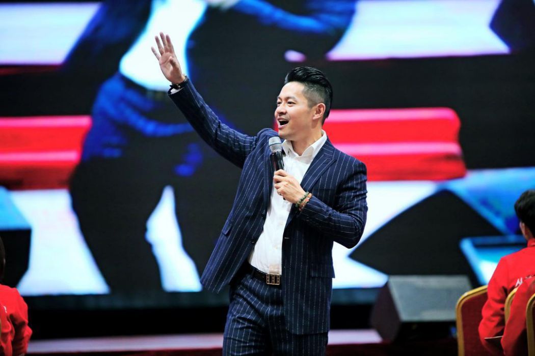 江卓燃(家族興旺教育系統創始人)
