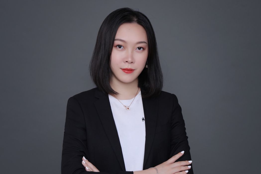 曾美玲(shopee實操總負責人) 曾美玲(shopee實操總負責人)