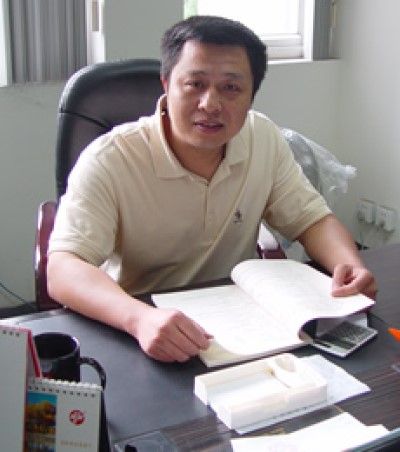 包旭(四川大學副教授) 包旭(四川大學副教授)