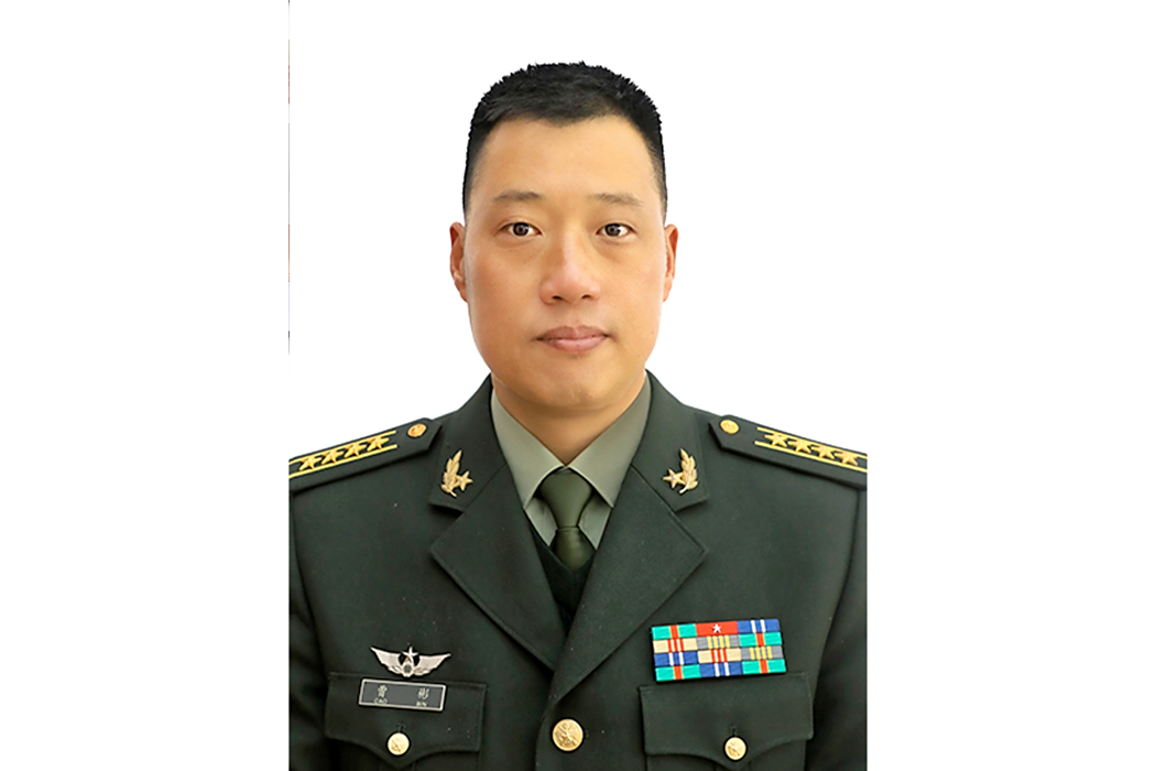 曹彬(中國人民解放軍某部隊大校部隊長) 曹彬(中國人民解放軍某部隊大校部隊長)