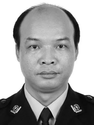 劉向榮(廣州鐵路公安局佛山公安處乘警支隊原二級警長) 劉向榮(廣州鐵路公安局佛山公安處乘警支隊原二級警長)