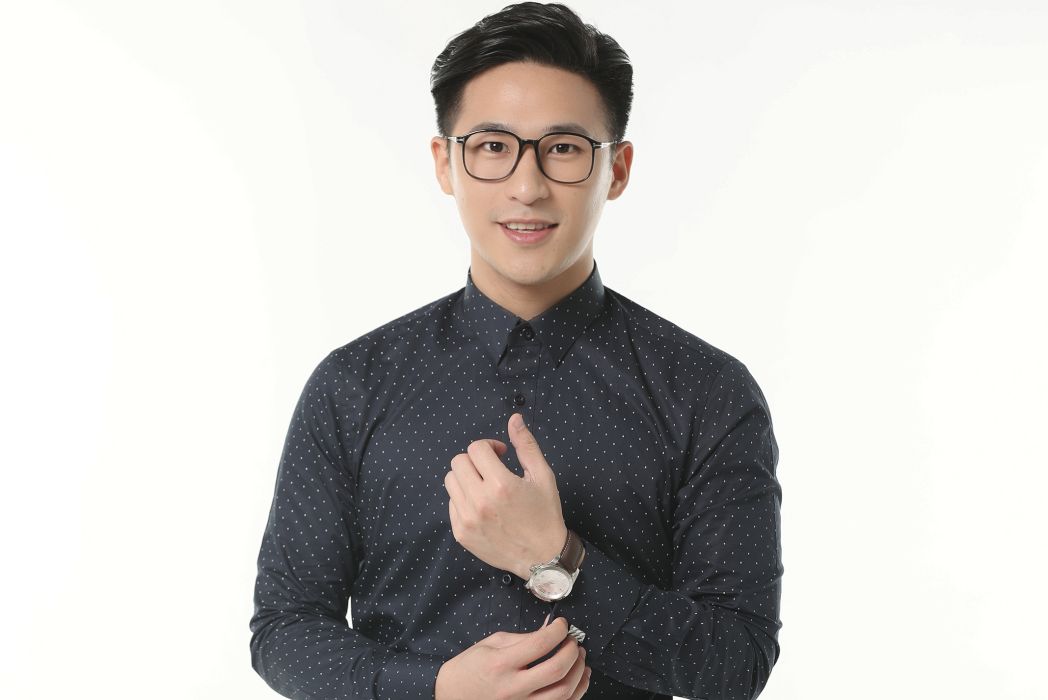 李躍(主持人) 李躍(主持人)