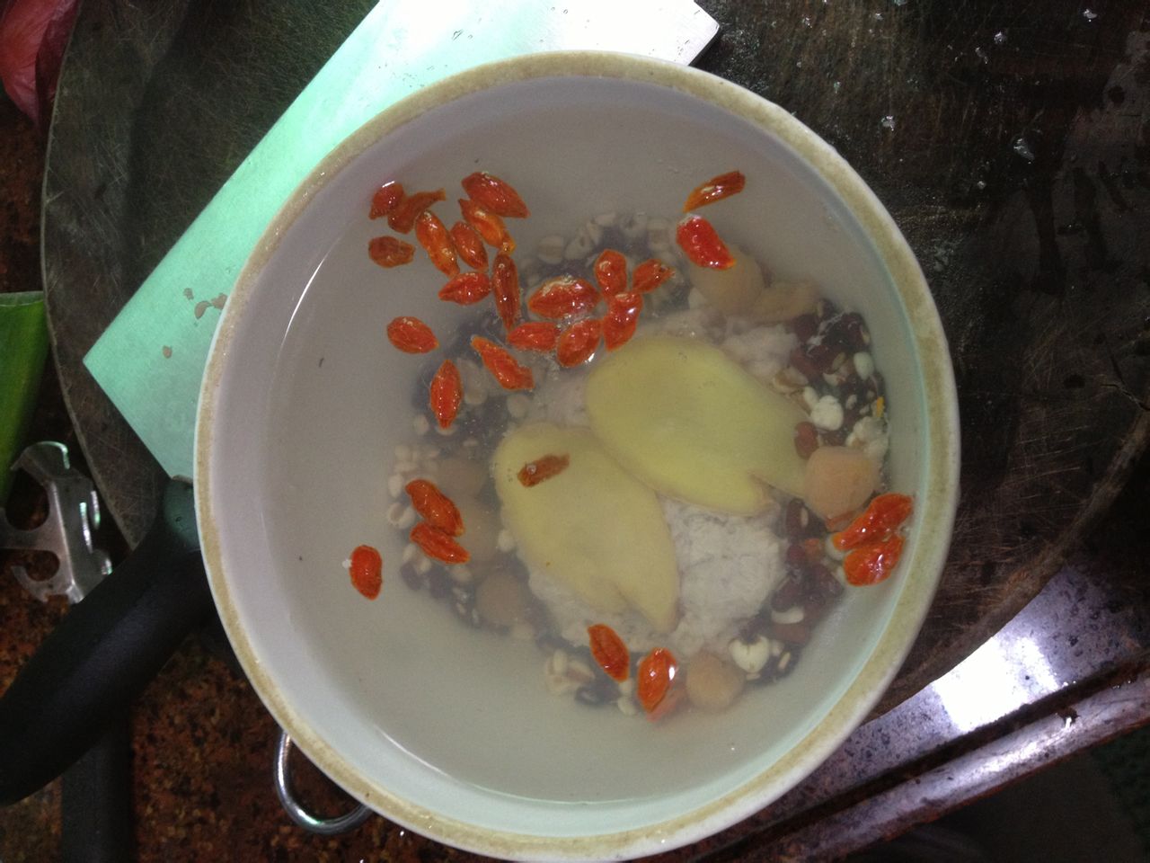 赤小豆薏仁祛濕湯