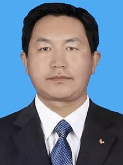 強巴次仁(西藏自治區薩嘎縣昌果鄉完全國小教師) 強巴次仁(西藏自治區薩嘎縣昌果鄉完全國小教師)