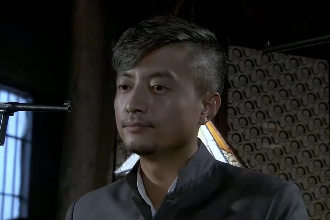 江志清(諜戰劇《鐵血尖刀》中的角色) 江志清(諜戰劇《鐵血尖刀》中的角色)