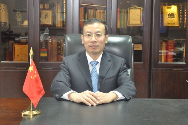 李連和(中國駐阿爾及利亞民主人民共和國全權大使) 李連和(中國駐阿爾及利亞民主人民共和國全權大使)