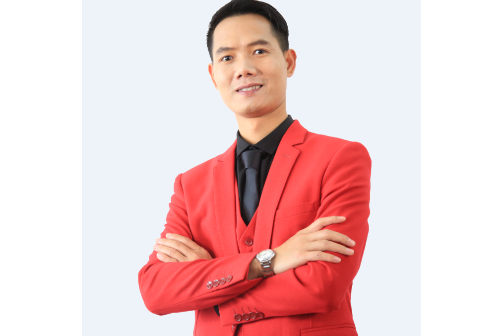 羅聖潔(青少年心理諮詢師,親職教育指導師) 羅聖潔(青少年心理諮詢師,親職教育指導師)
