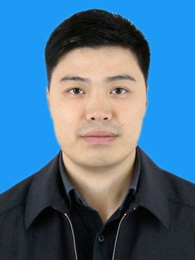 陳春(四川省自貢市貢井區人民政府黨組成員、副區長,區公安分局局長) 陳春(四川省自貢市貢井區人民政府黨組成員、副區長,區公安分局局長)