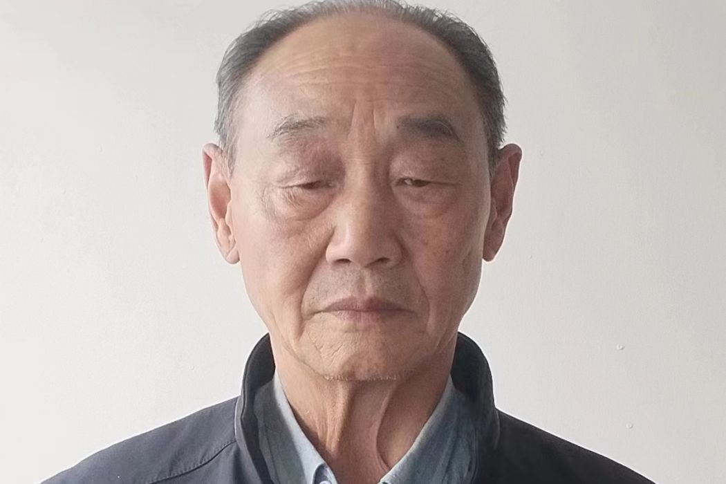 程旭東(中國老年書畫研究會會員) 程旭東(中國老年書畫研究會會員)