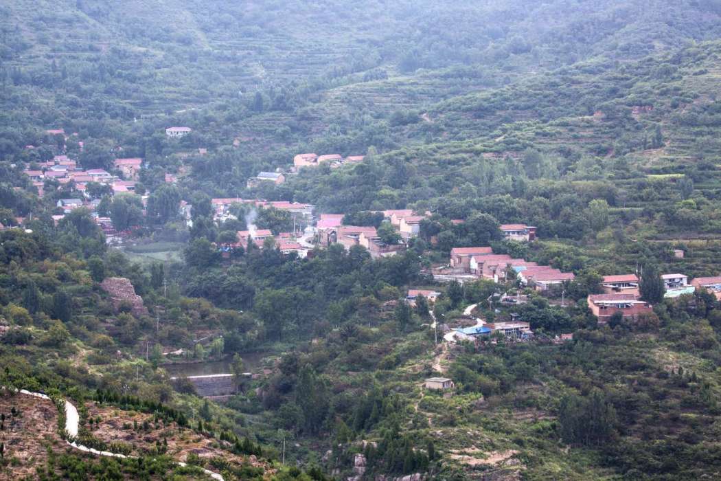 東車廂村