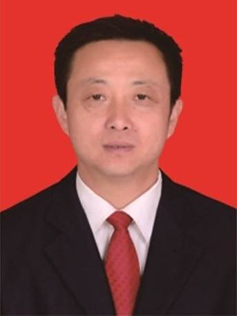 陳亞雄(甘肅省靜寧縣原安鎮人大主席候選人、黨委委員) 陳亞雄(甘肅省靜寧縣原安鎮人大主席候選人、黨委委員)