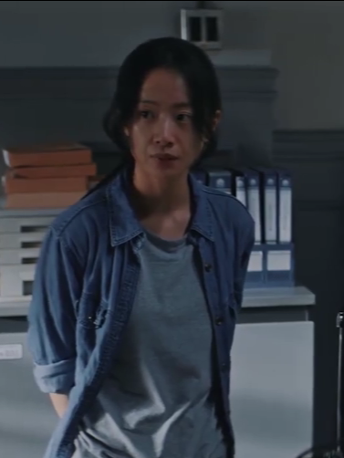 房一彤 房一彤