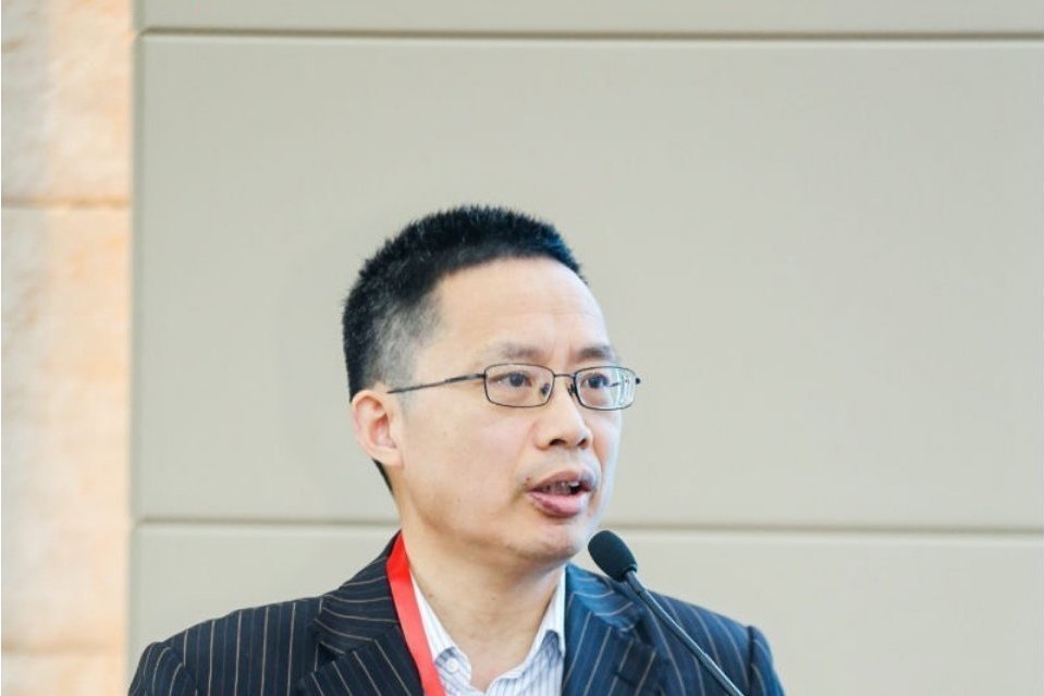 盧勇(二級教授) 盧勇(二級教授)