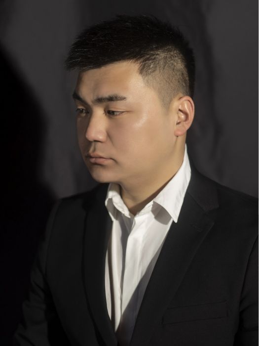 張世春(歌手) 張世春(歌手)