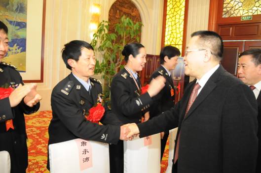 李宏祥受到時任安徽省省長王金山親切接見