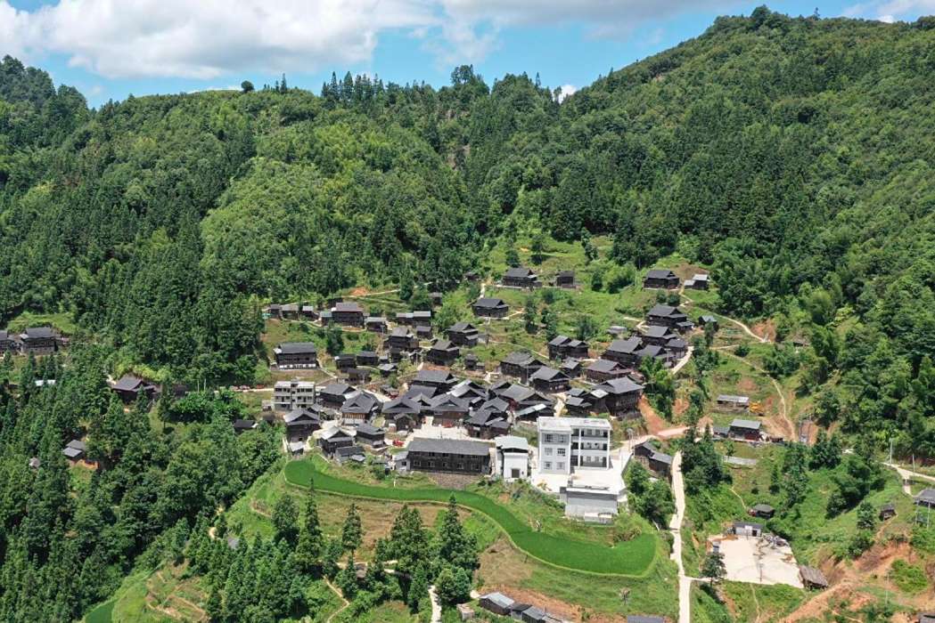 高吊村 高吊村