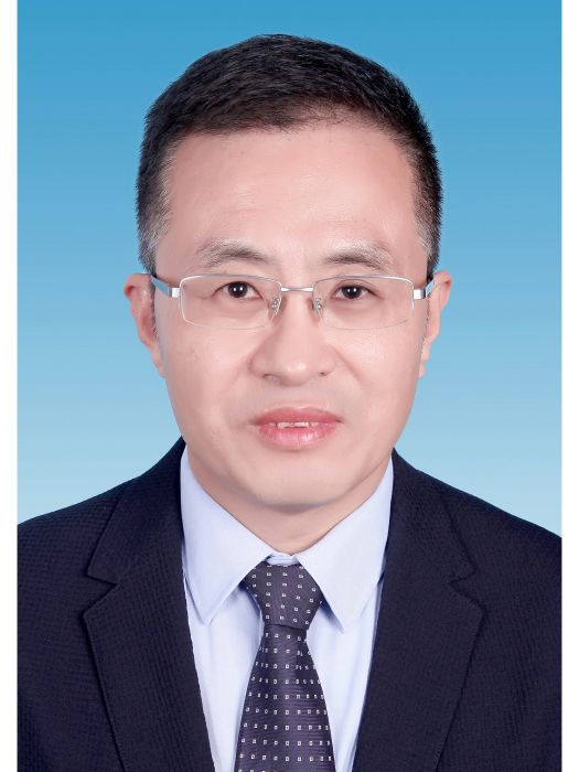 李維波(山東省青島市嶗山區委常委、統戰部部長,區政府副區長) 李維波(山東省青島市嶗山區委常委、統戰部部長,區政府副區長)