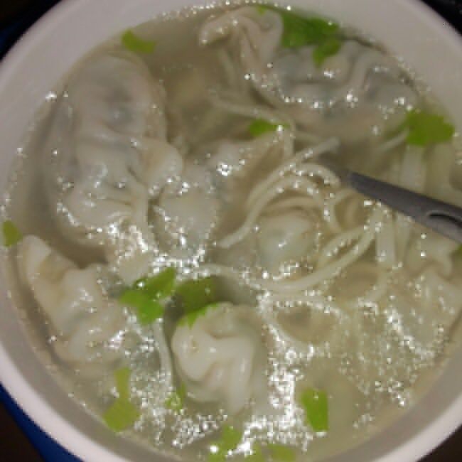 芹菜鮮肉水餃 芹菜鮮肉水餃
