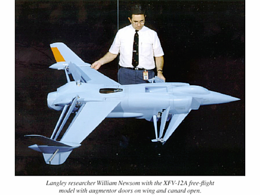 羅克韋爾飛機公司的XFV-12A戰鬥機方案模型